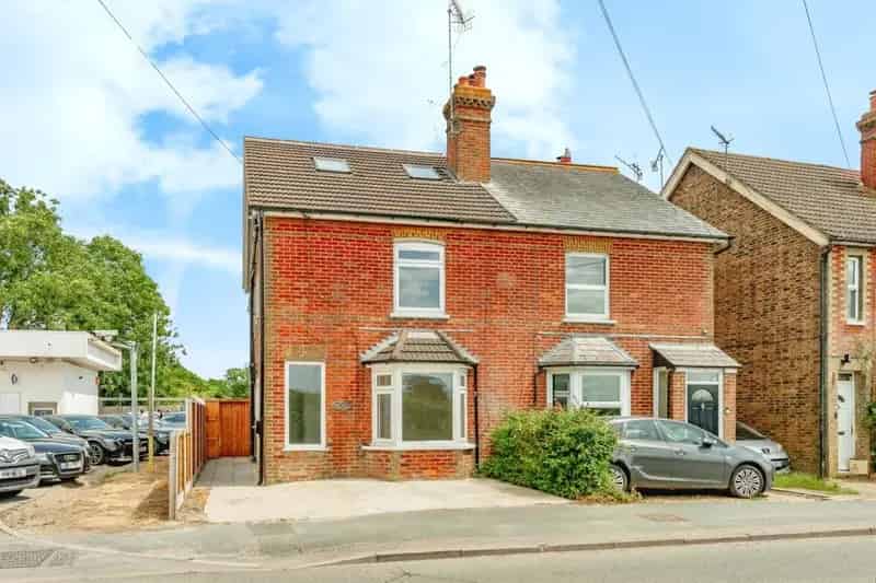 House For Sale , Eastbourne Road, Tandridge, England