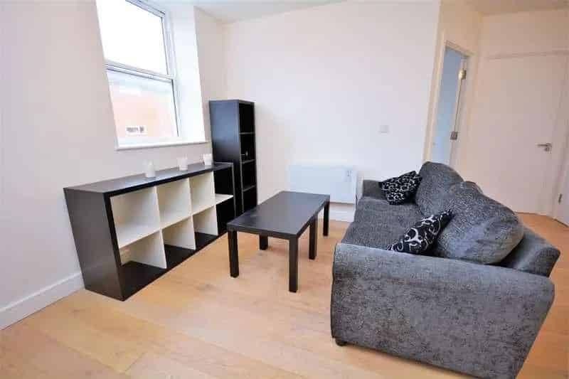 1 bed flat for sale