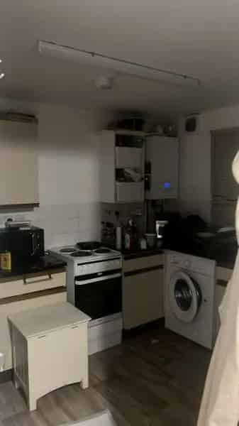 3 Bed Semi Detached House Semi Rural Area New Kitchen Windows