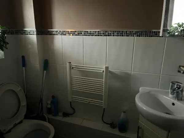 House For Rent in Adur, England