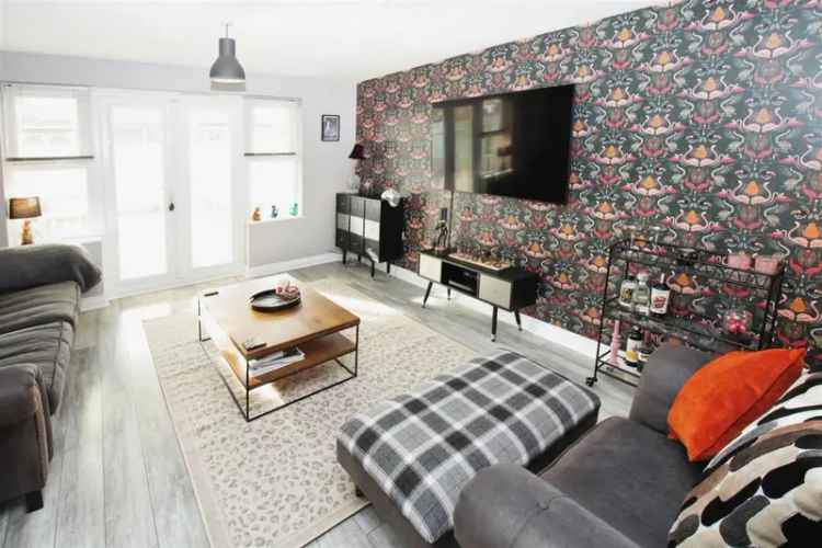 3 Bedroom Townhouse for Sale Kingswood