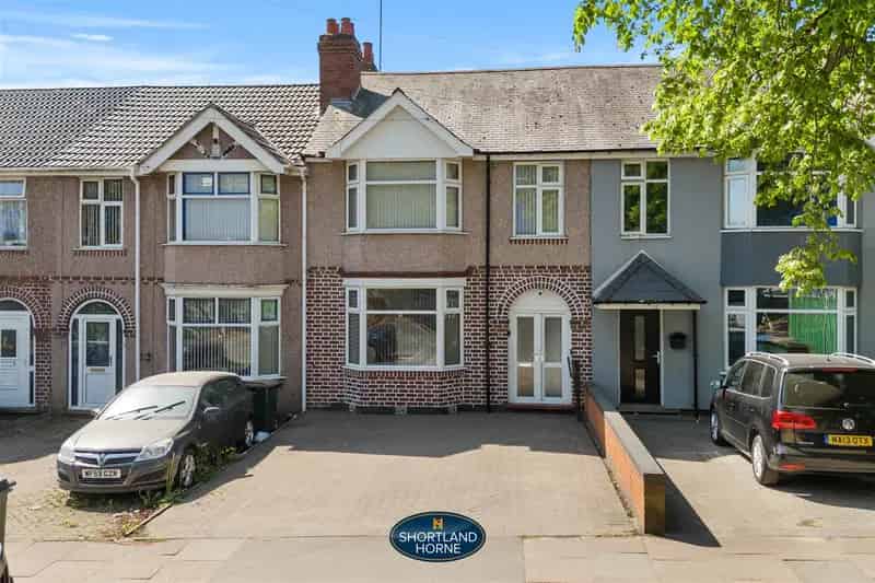 3 Bedroom Terraced House to Rent Poets Corner