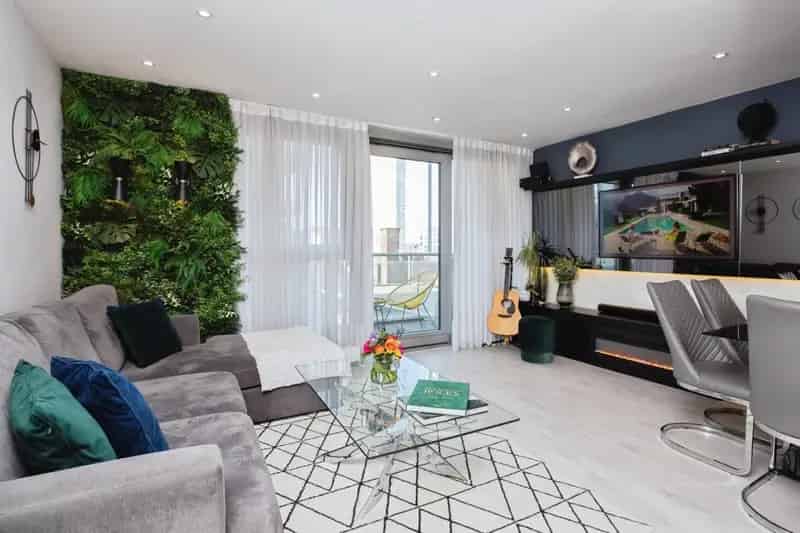 2 Bedroom Apartment Near Deansgate Manchester