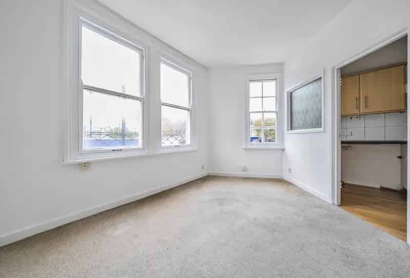 1 Bedroom Flat for Sale in Bath City Centre