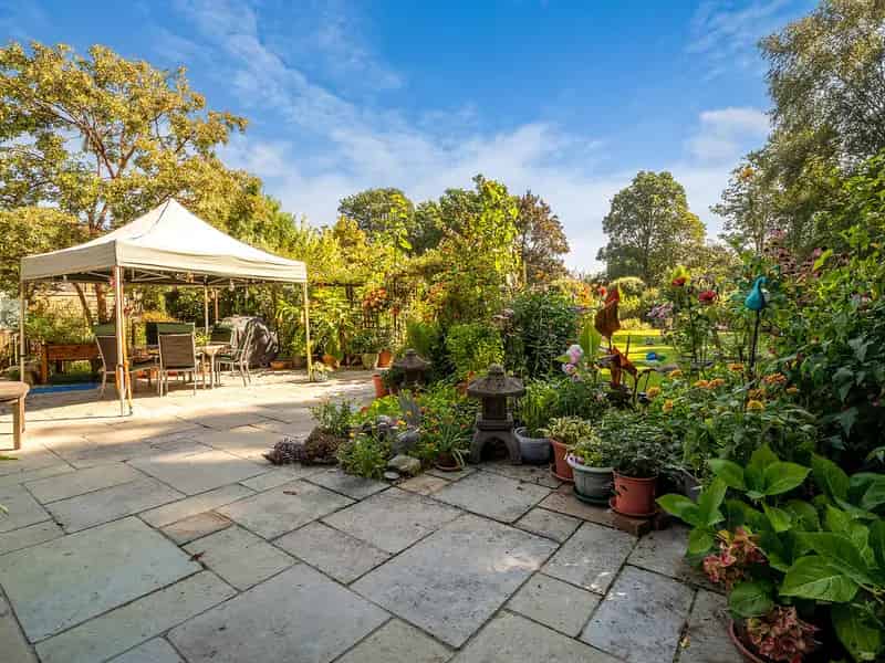 4 Bedroom Detached Bungalow for Sale One Acre Plot Double Garage