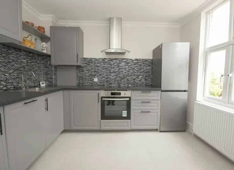 2 Bed Victorian Conversion Flat To Let