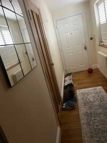 2 Bedroom Flat Near Eastcote Station