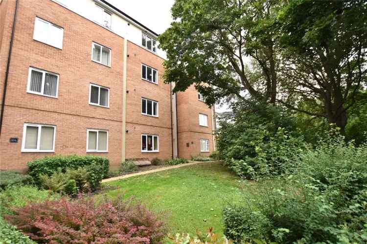 Apartment For Sale in Leeds, England