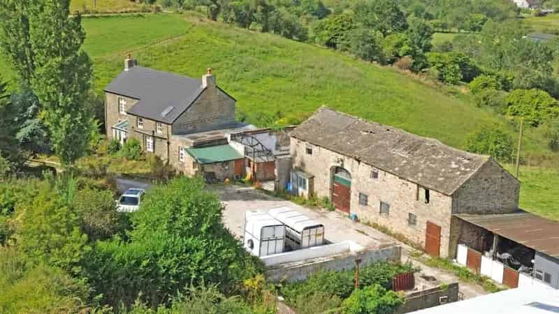 Peak District Smallholding: Modern Farmhouse, Outbuildings & 2.42 Acres