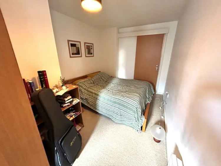 1 Bedroom Furnished Apartment City Island Leeds