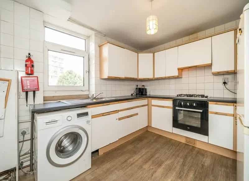 3 Bed Apartment Fulham Broadway Earls Court 1000 sq ft