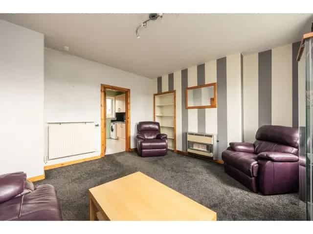 3 Bedroom Terraced House for Sale Sighthill