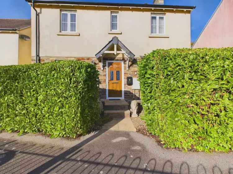 3 bedroom link detached house for sale