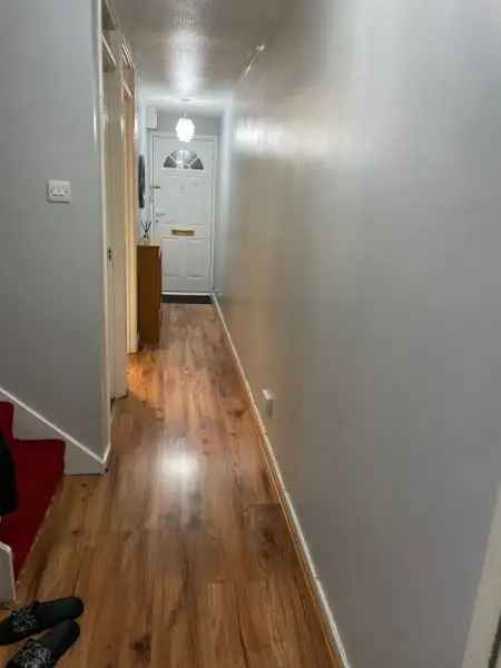 House For Rent in London, England