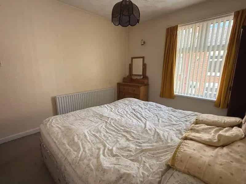 3 Bed House for Sale in LE4