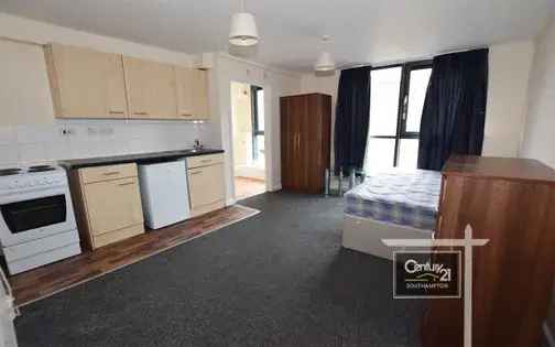 Southampton City Centre Studio Flat 15m² - Furnished