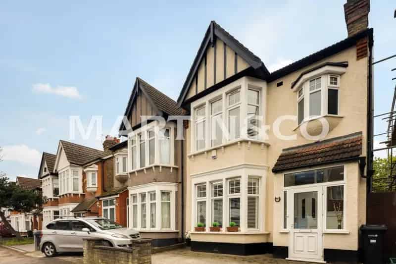 3 bedroom House
 For Sale