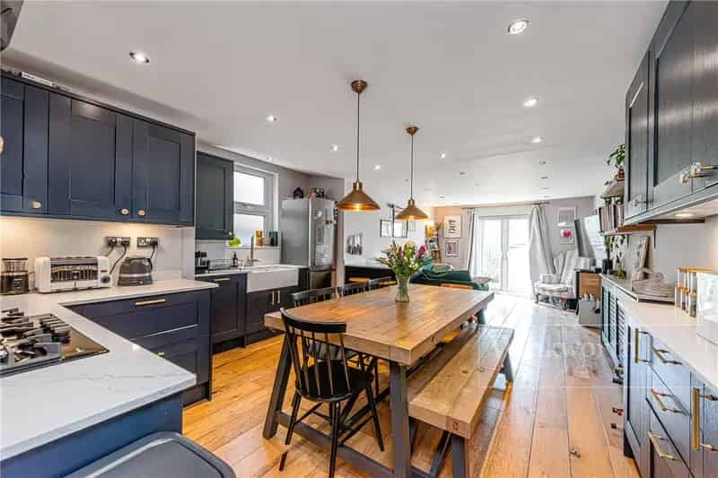 2 Bedroom Flat Kensal Rise South-West Garden