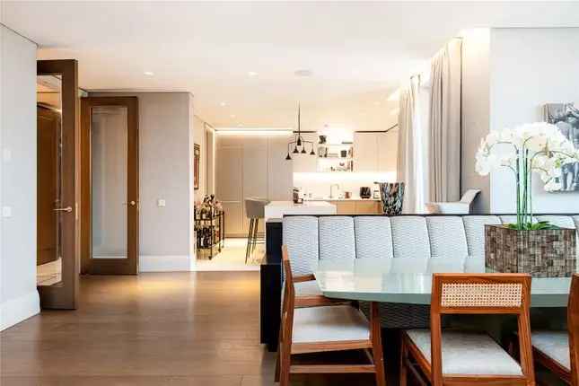 Luxury 3-Bedroom Apartment in Gated London Development