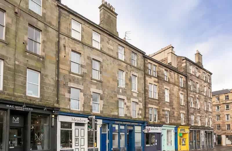 1 Bedroom Flat for Sale in Scotland