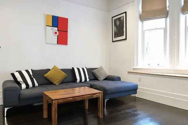 Three Bedroom Duplex Apartment Marylebone London