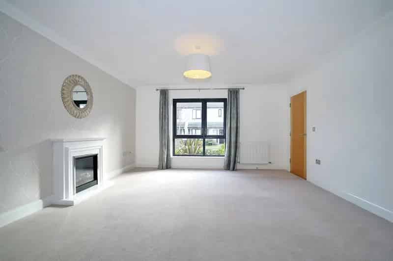 Spacious 4-Bedroom Detached House in Stoneywood Dandara Development