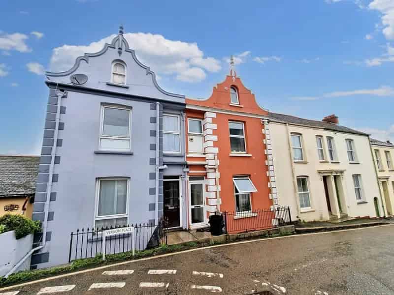 5 bedroom House
 To Rent