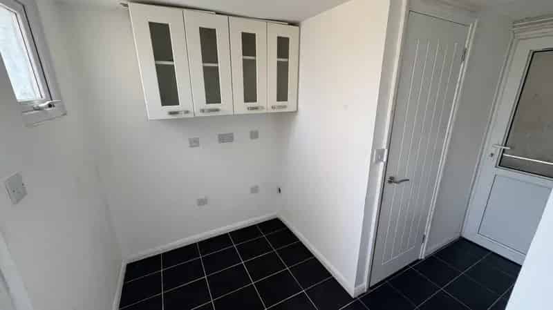 2 Bed Semi Detached House Wellingborough
