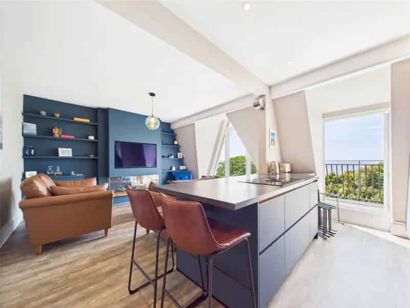 2 Bedroom Apartment for Sale Sea Views En-Suite Bathrooms