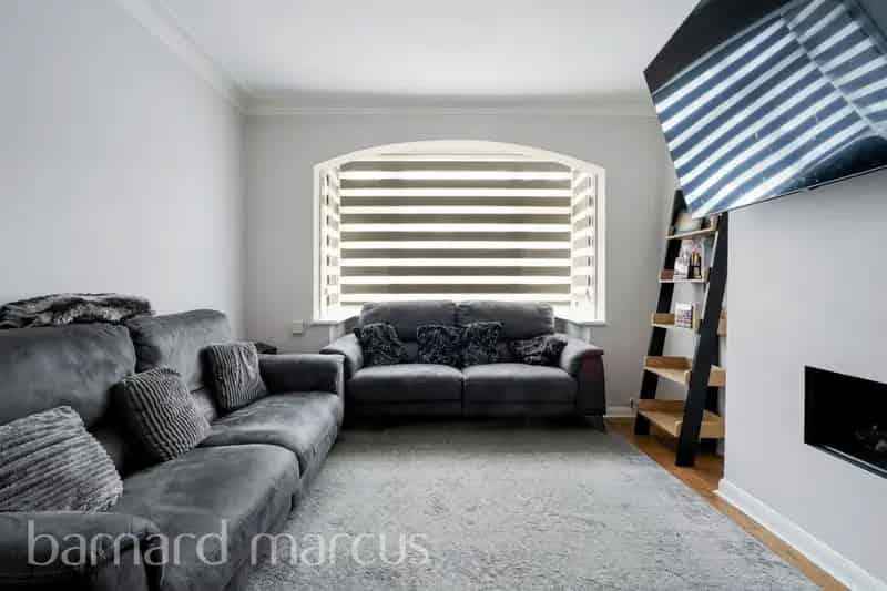 3 Bedroom Family Home in Croydon - Modern and Beautifully Presented
