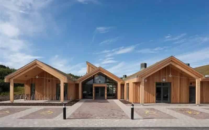 3 Acre Detached Office Redevelopment Opportunity
