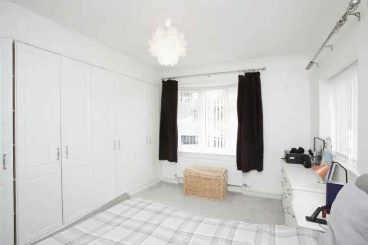 Four Bedroom Detached Bungalow Hillmorton