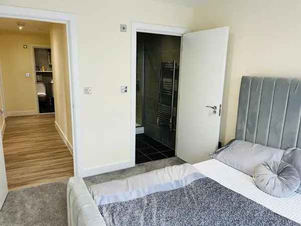 Flat For Rent in London, England