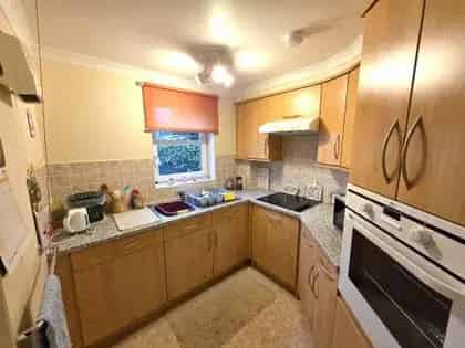 1 Bedroom Over 60s Apartment Aberdeen 63m² Furnished