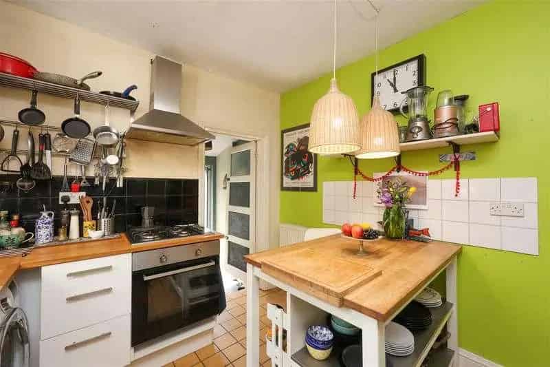 3 Bed House for Sale Near Gloucester Road