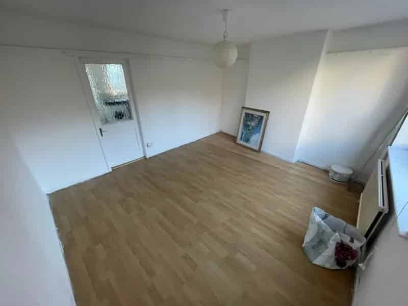 2 Bedroom House To Rent
