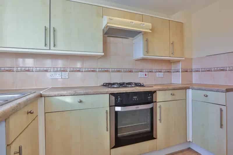 2 Bedroom House For Sale Great Starter Home or Investment