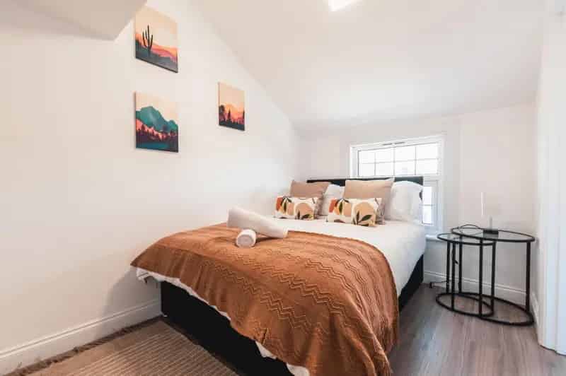 1 Bedroom Flat To Let - Town Centre Apartment near Oracle