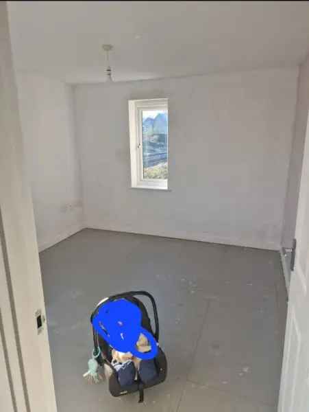 Flat For Rent in Chippenham, England