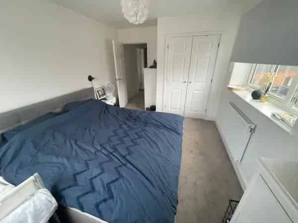 New Build 2 Bed Apartment Large Balcony Modern Kitchen