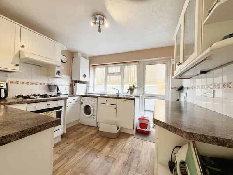 1 Bedroom Apartment for Sale