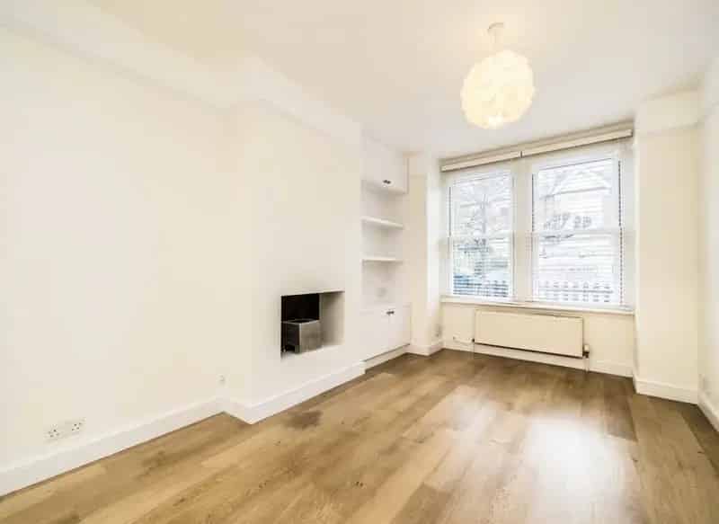 2 Double Bedroom House Refurbished Open Plan Living Conservatory Garden