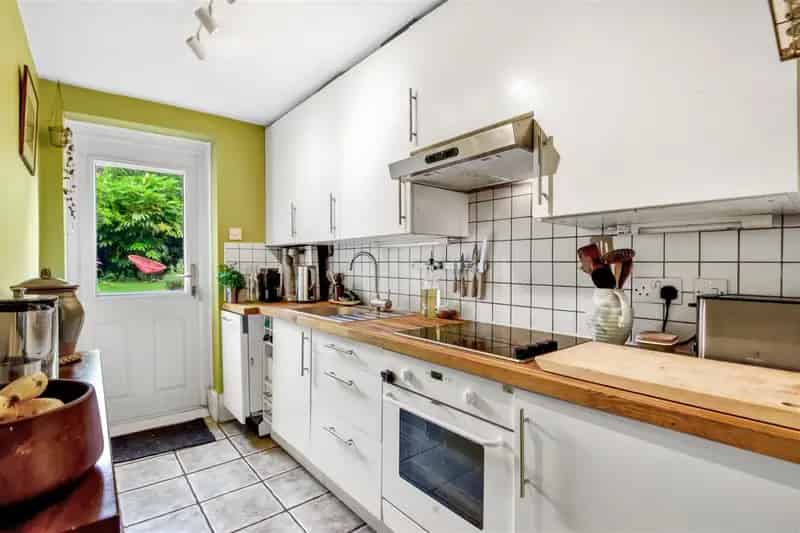 1 Bedroom Flat for Sale in Stoke Newington