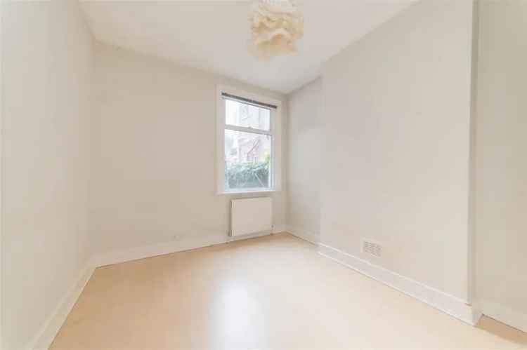 1 Bedroom Flat House to Rent