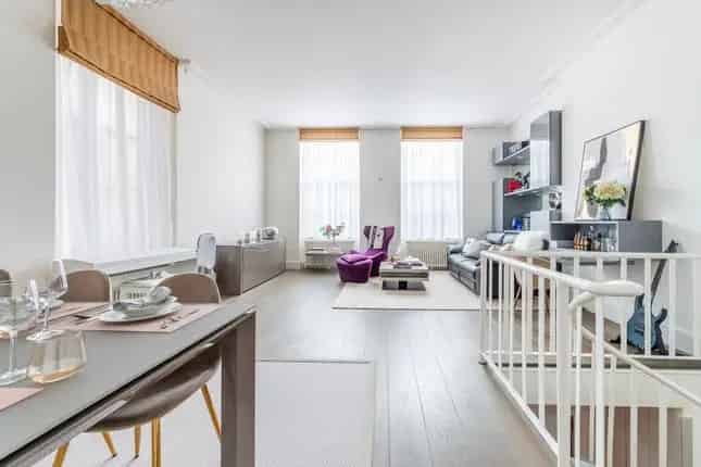 Knightsbridge Duplex Apartment for Sale Near Harrods
