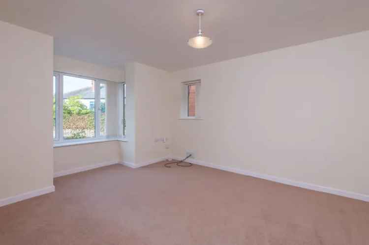3 Bedroom Detached House to Rent