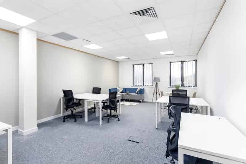 Lincoln Office Space: Modern Workspace with Coworking and Meeting Rooms