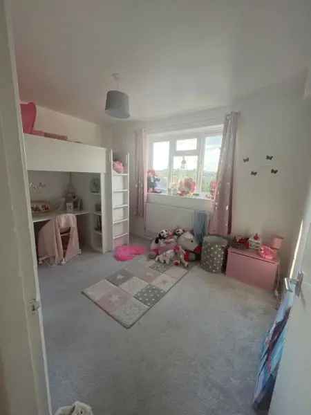 Flat For Rent in London, England