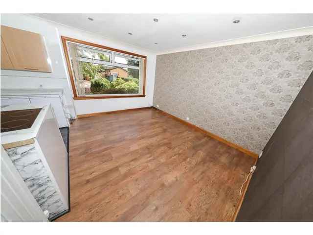 2 Bedroom Semi-Detached Bungalow for Sale in Markinch