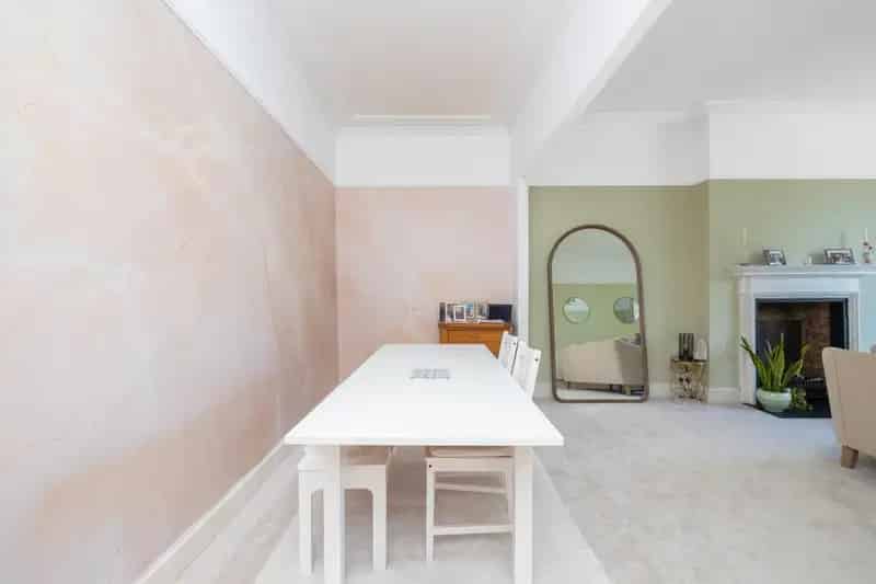 2 Bedroom Flat for Sale Near Clifton Downs and Harbourside